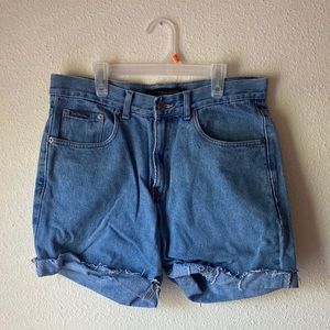 Women’s Size 32 Calvin Klein Denim Shorts